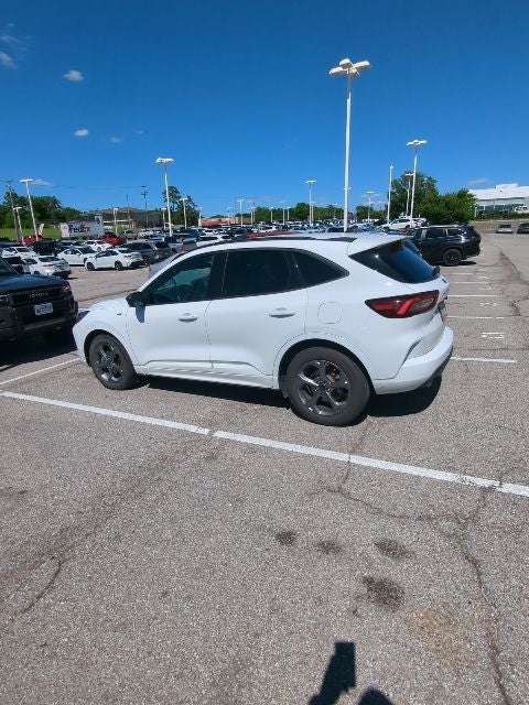 2023 Ford Escape Hybrid ST-Line
