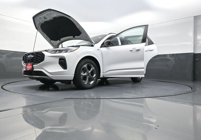 2023 Ford Escape Hybrid ST-Line