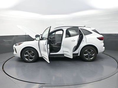 2023 Ford Escape Hybrid ST-Line