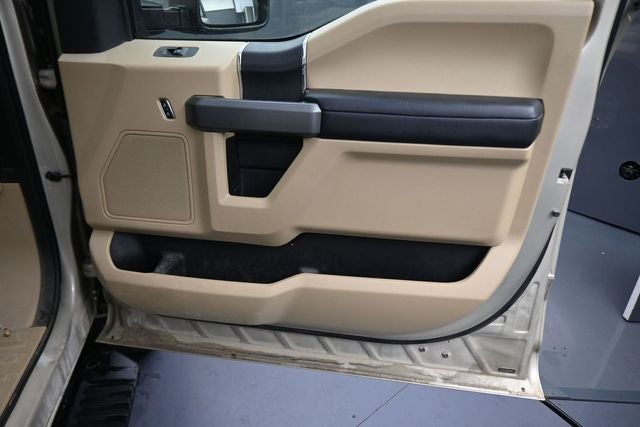 2017 Ford F-250SD XLT