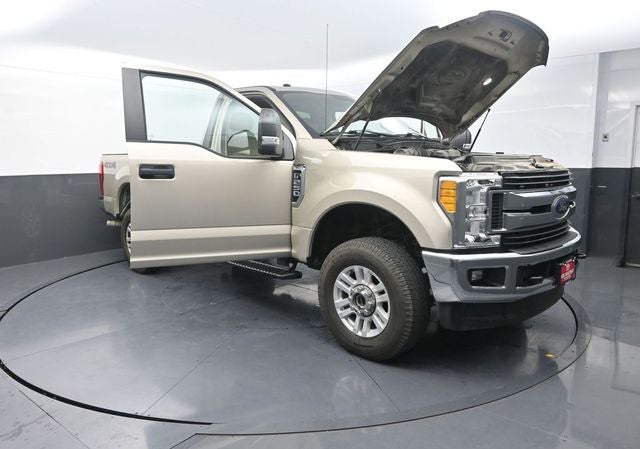 2017 Ford F-250SD XLT