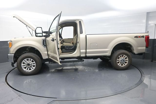 2017 Ford F-250SD XLT