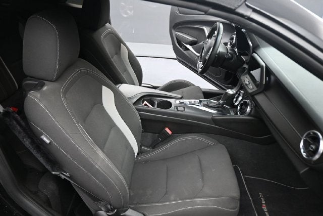 2021 Chevrolet Camaro LT1