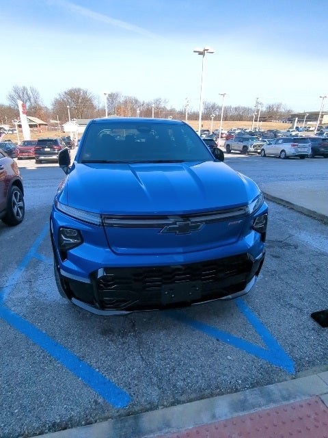 2025 Chevrolet Silverado EV RST
