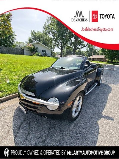 2004 Chevrolet SSR Base
