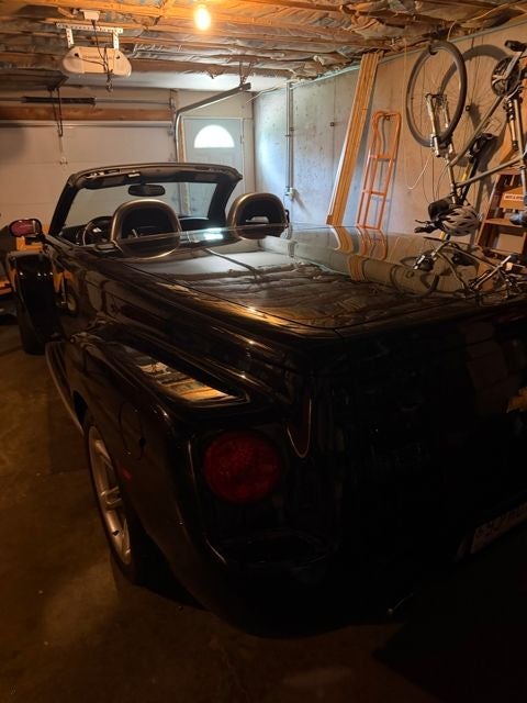 2004 Chevrolet SSR Base