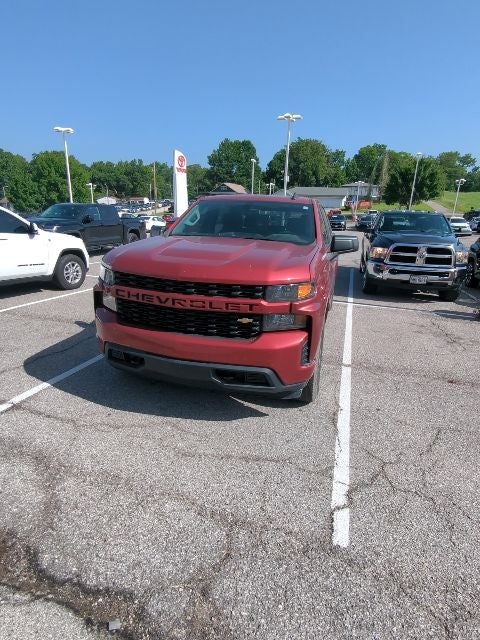 2020 Chevrolet Silverado 1500 Custom