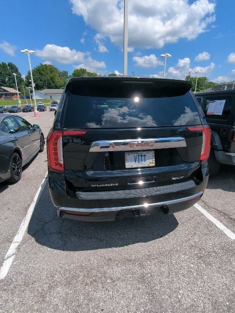 2022 GMC Yukon SLT
