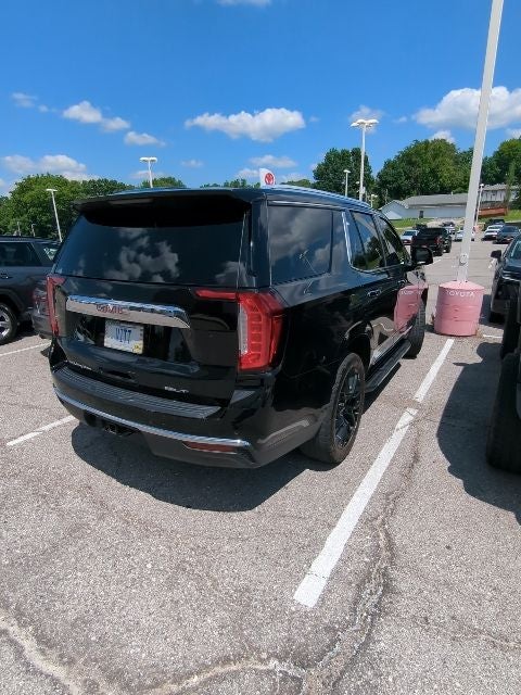 2022 GMC Yukon SLT