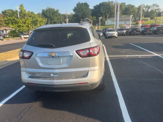 2017 Chevrolet Traverse LS