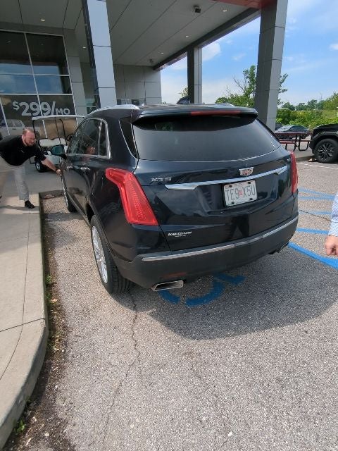 2017 Cadillac XT5 Premium Luxury