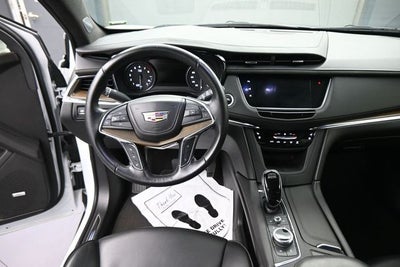 2020 Cadillac XT5 Premium Luxury