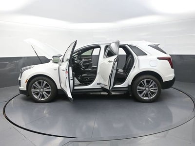 2020 Cadillac XT5 Premium Luxury