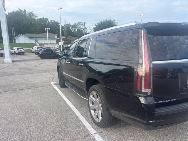 2020 Cadillac Escalade ESV Premium