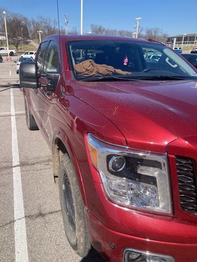 2019 Nissan Titan PRO-4X
