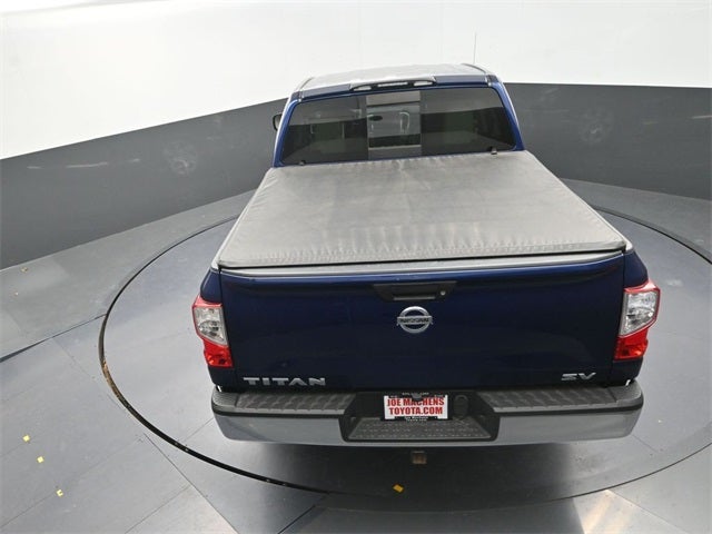 2017 Nissan Titan SV