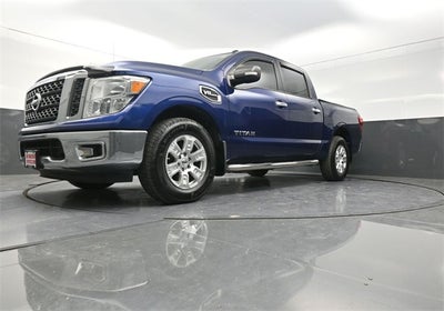 2017 Nissan Titan SV