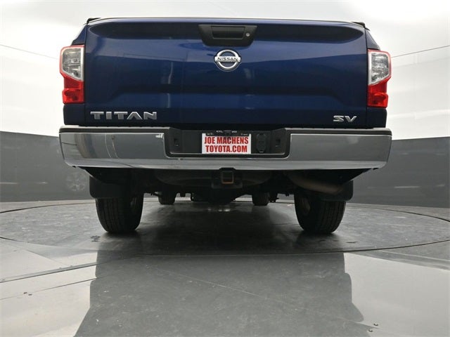 2017 Nissan Titan SV