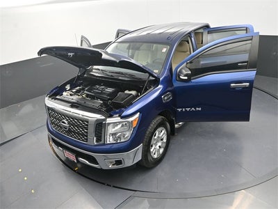 2017 Nissan Titan SV