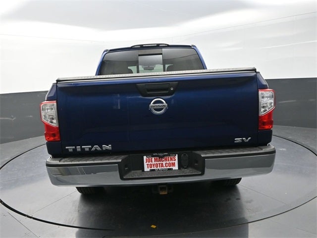 2017 Nissan Titan SV