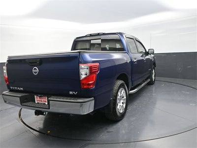 2017 Nissan Titan SV