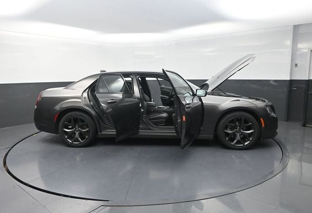 2023 Chrysler 300 S