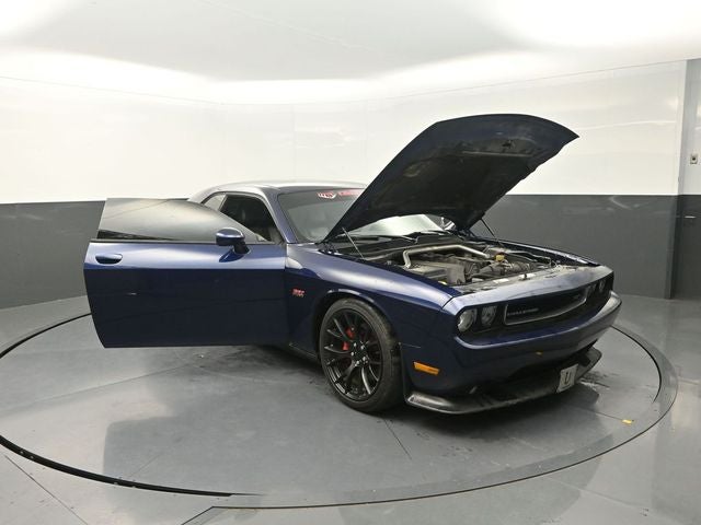 2014 Dodge Challenger SRT8