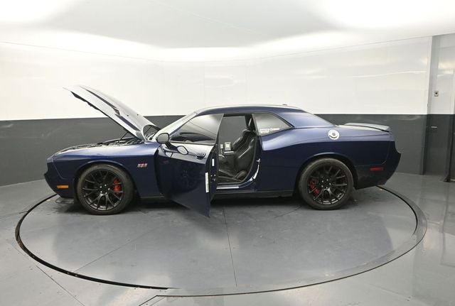 2014 Dodge Challenger SRT8