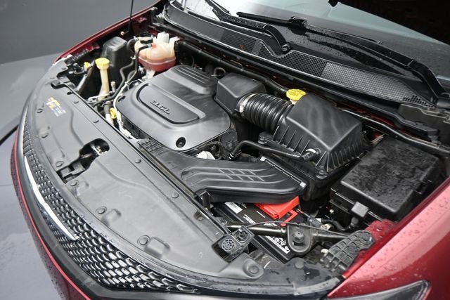 2022 Chrysler Voyager LX