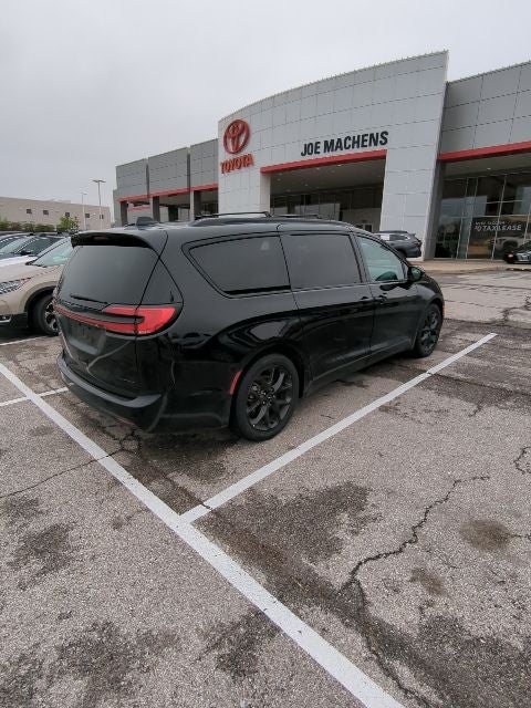 2025 Chrysler Pacifica Limited