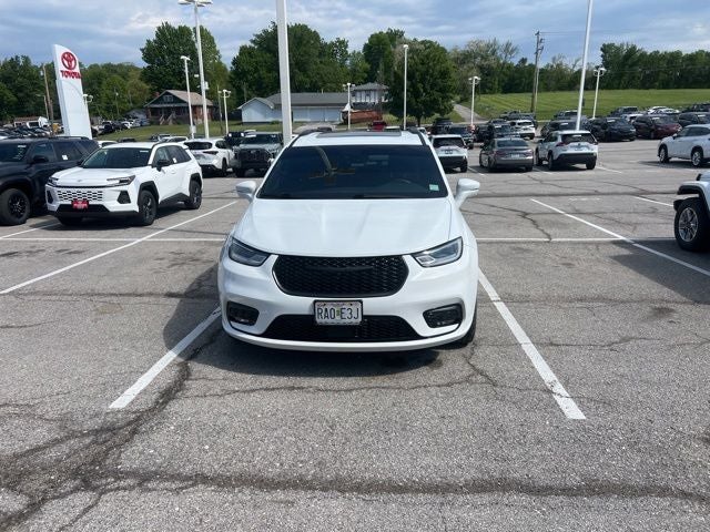 2022 Chrysler Pacifica Limited
