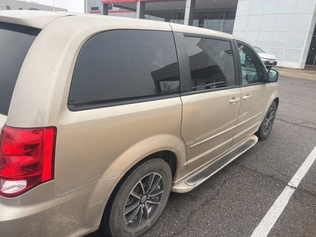 2016 Dodge Grand Caravan R/T