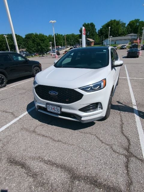 2023 Ford Edge ST
