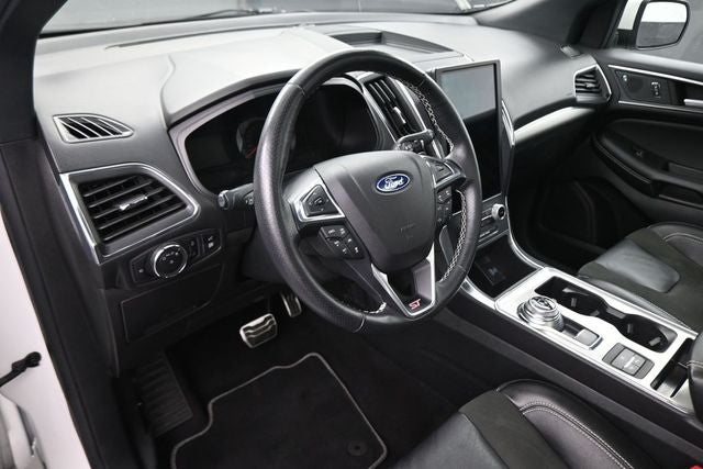 2023 Ford Edge ST