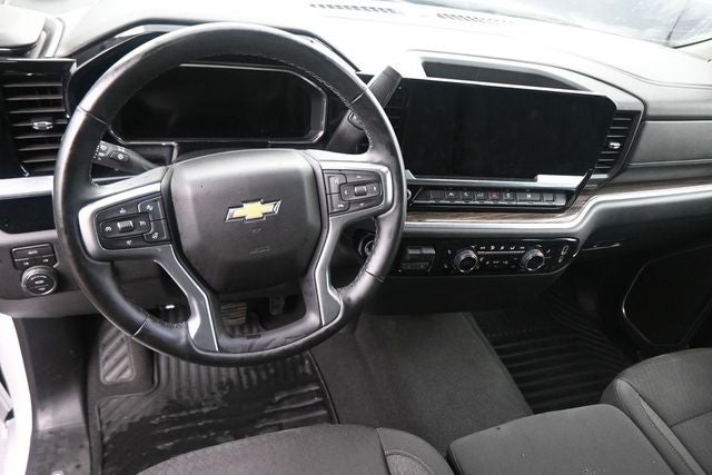 2026 Chevrolet Silverado 1500 LT LT1