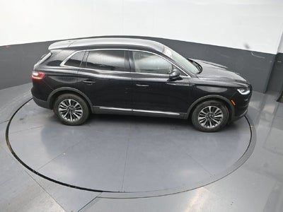 2022 Lincoln Nautilus Standard