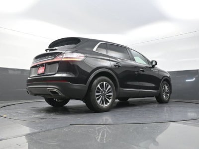 2022 Lincoln Nautilus Standard
