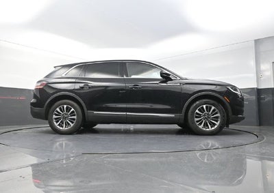 2022 Lincoln Nautilus Standard