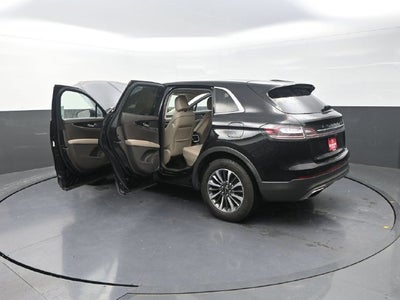 2022 Lincoln Nautilus Standard