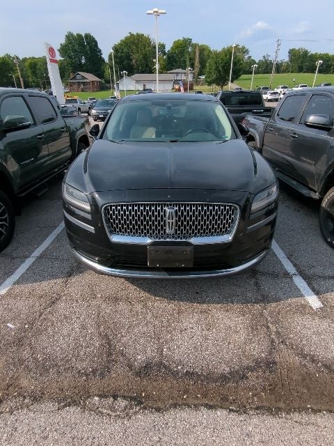 2022 Lincoln Nautilus Standard