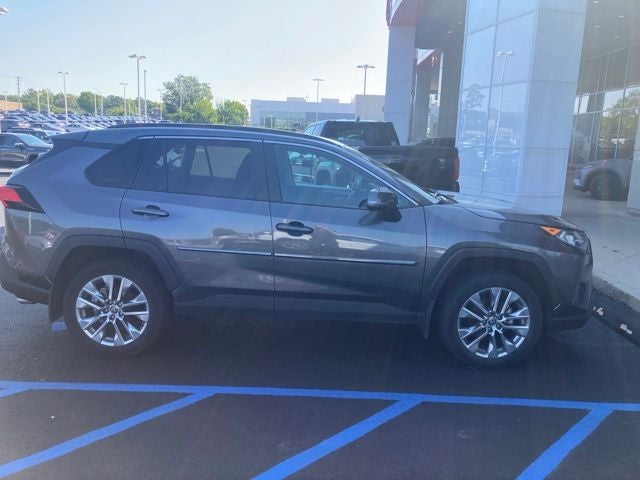 2021 Toyota RAV4 XLE Premium