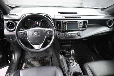 2018 Toyota RAV4 SE