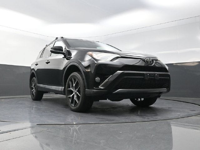 2018 Toyota RAV4 SE