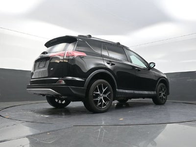 2018 Toyota RAV4 SE