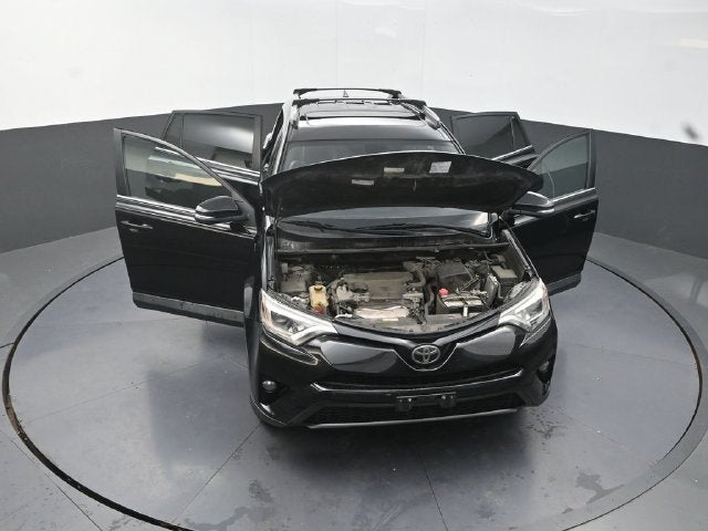 2018 Toyota RAV4 SE