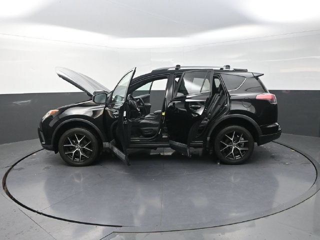 2018 Toyota RAV4 SE