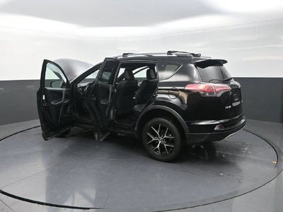 2018 Toyota RAV4 SE