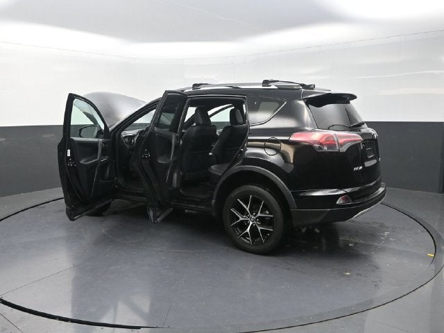 2018 Toyota RAV4 SE