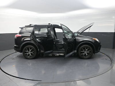 2018 Toyota RAV4 SE