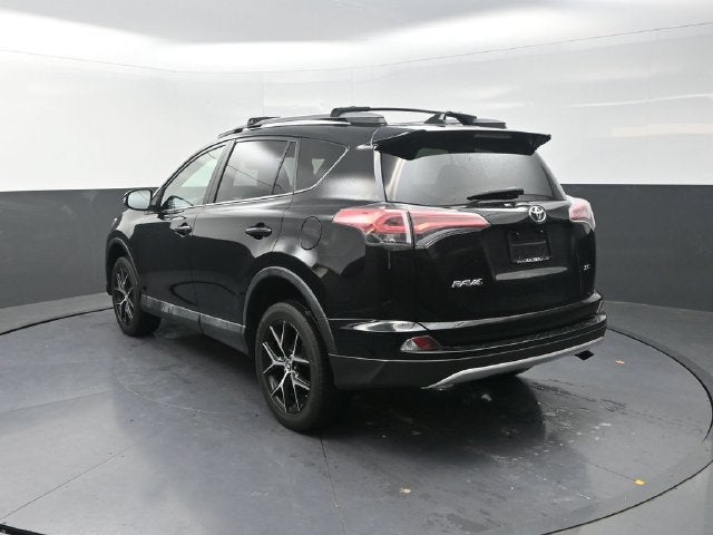 2018 Toyota RAV4 SE